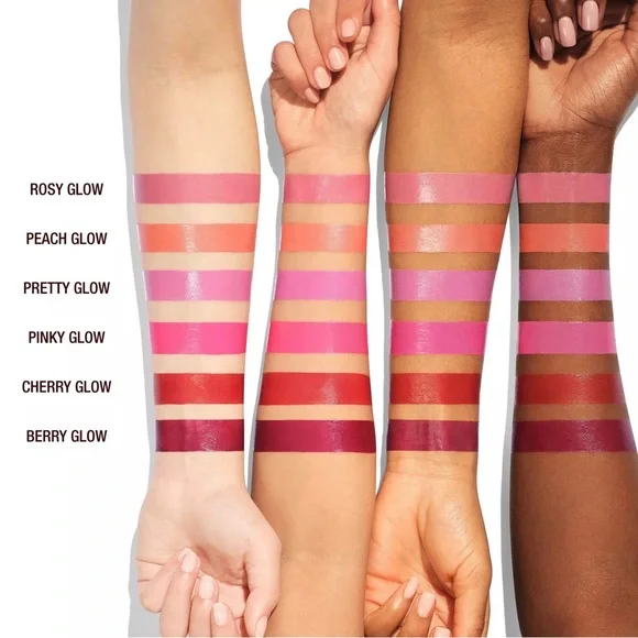 Charlotte Tilbury ‘Rosy Glow’ Unreal Lip + Cheek Glow Blush Stick - Picture 5 of 12